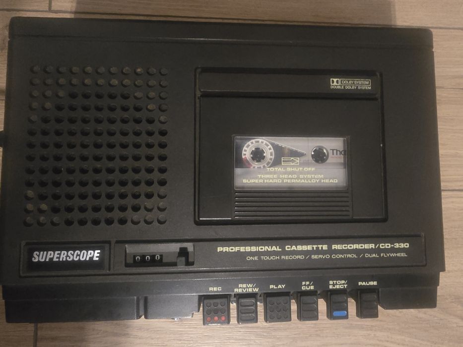 Superscope CD-330