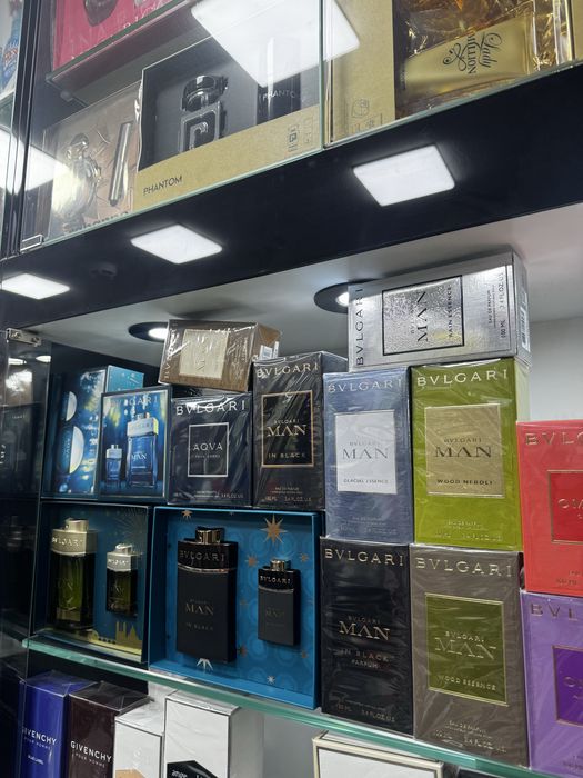 Bvlgari Rain Essence in black