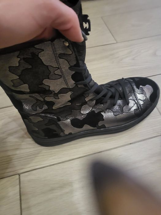 Дамски боти от естествен велур