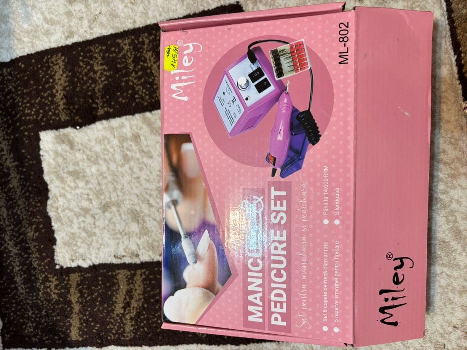 Pila electrica pentru unghii