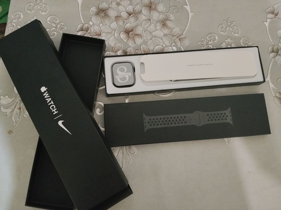 Apple Watch 8 series