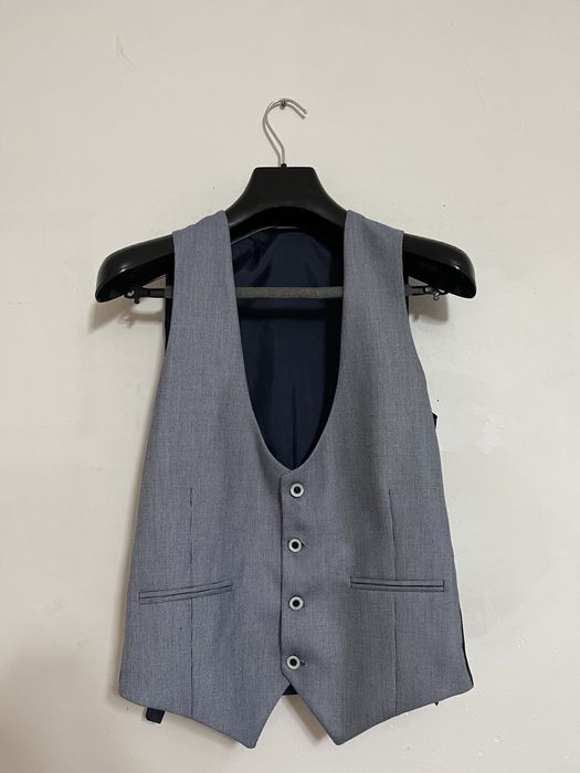 Costum bărbați Philip Guston