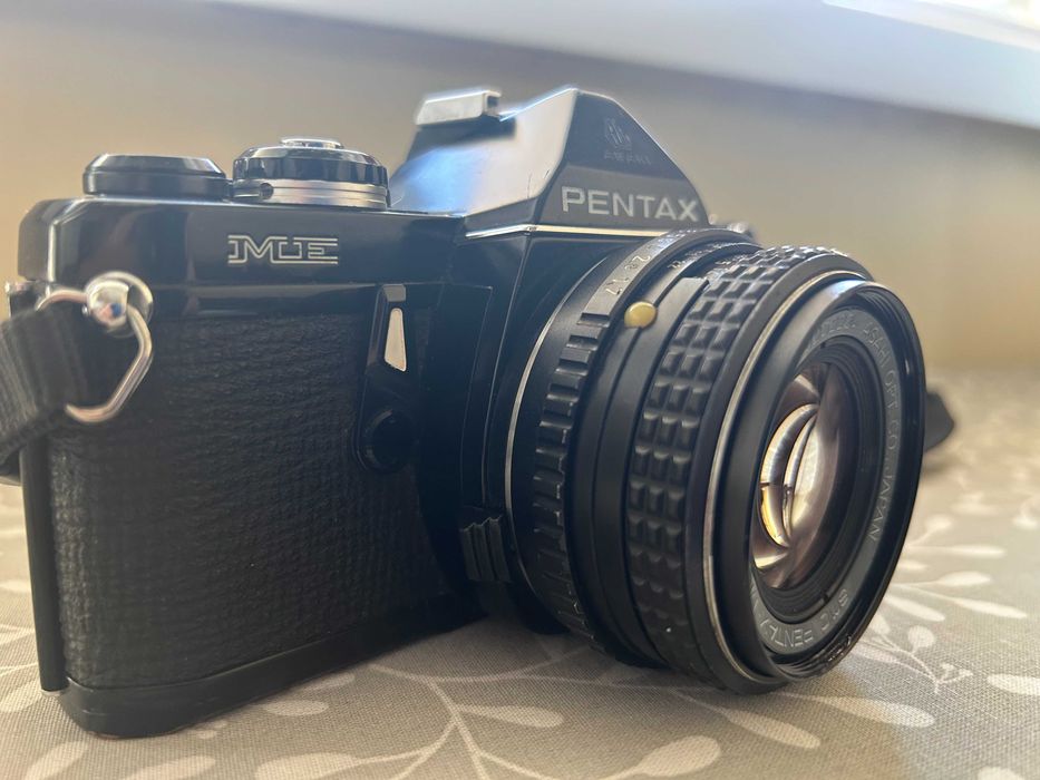 Фотоапарат Pentax me, с обектив - Pentax smc f2