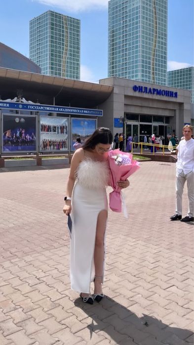 Продам платье состояние 10/10