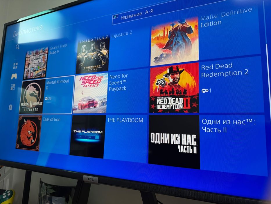 PlayStation 4 pro 1tb Uyinlari bilan