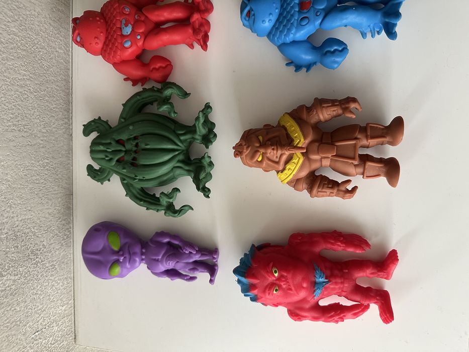 Brawlers Разтегливи играчки  Battlestar