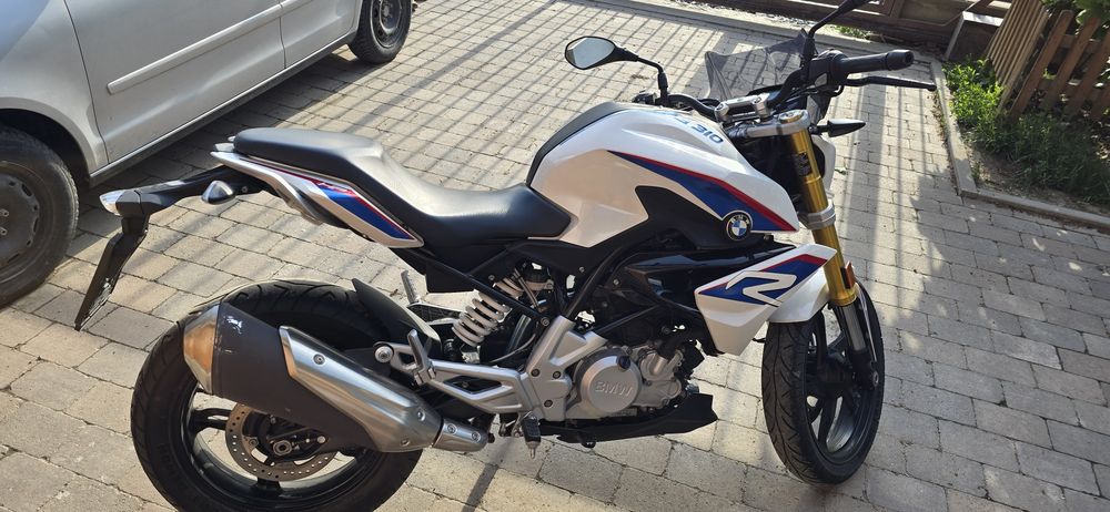 Motocicleta BMW G 310 R