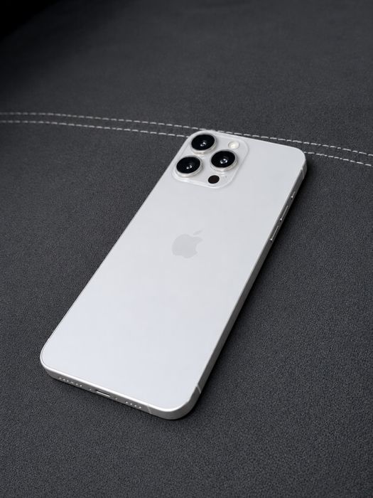 iPhone 15  Pro Max 256GB