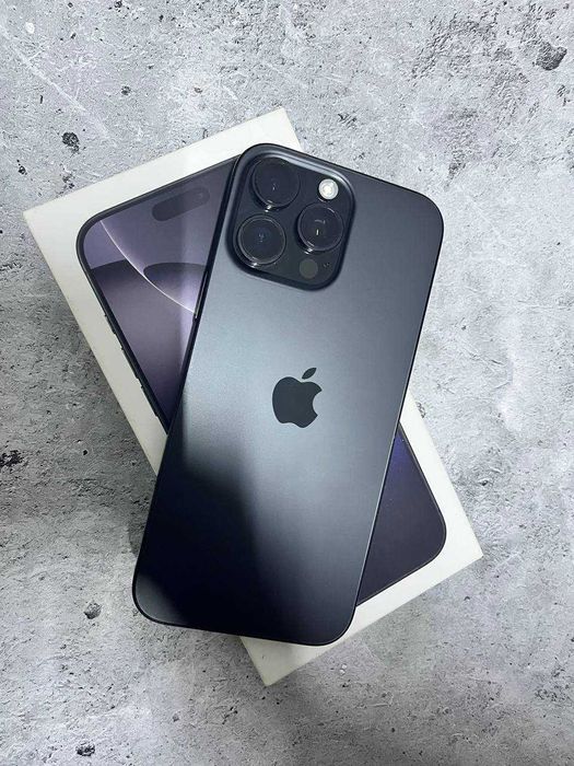 Apple IPhone 16 Pro Max лот номер 1/067/492