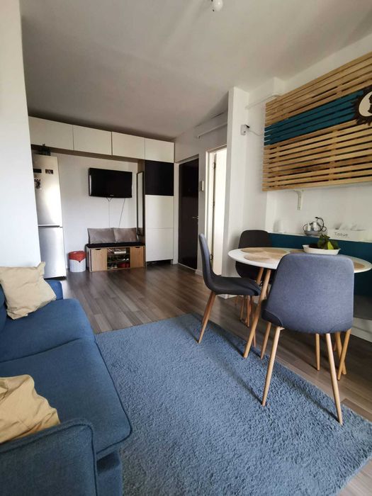 Vand apartament 2 camere Decomandat- Lapus
