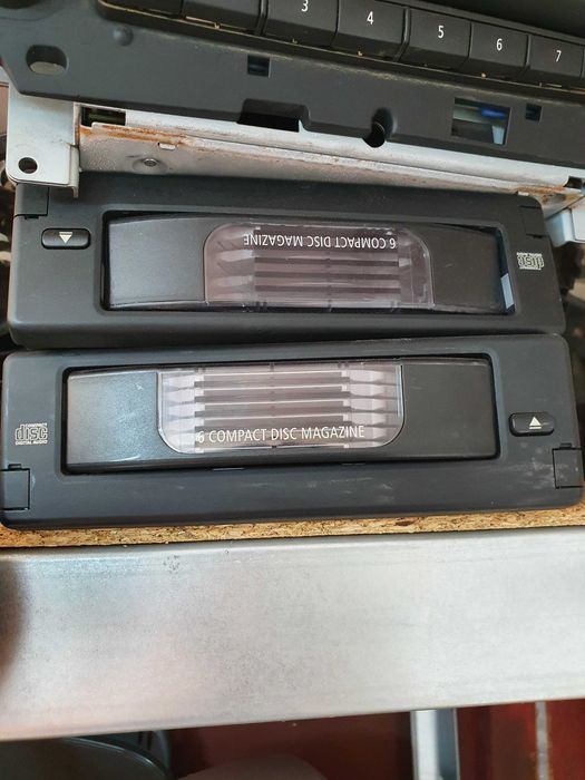 Magazie cd bmw e60,PARC DEZMEMBRARI BMW
