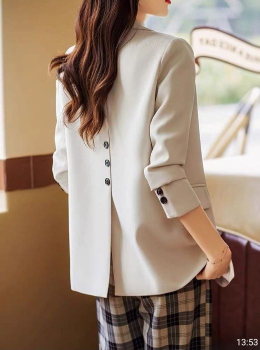 Юбка, пиджак, рубашка, футболка