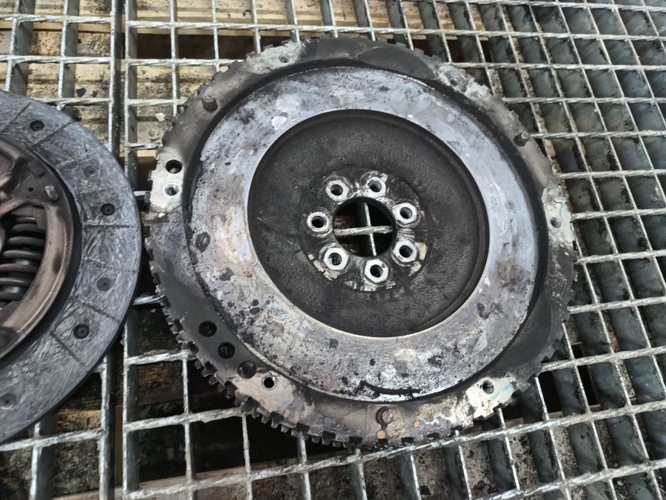 Kit ambreiaj volanta cu masa dubla 2.2 d 2ad-fhv Toyota Avensis 2 T25