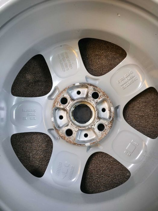 4 Jante Aliaj 4x100 15'' 5.5J ET 45 - OEM Mini Cooper ONE - CA NOI - COD 6769404-13 !