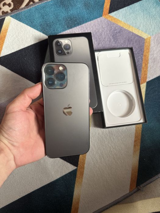 Продам Телефон Айфон 13 Pro Max