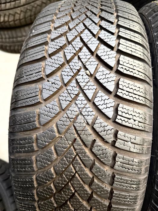 Anvelope iarna 205.55.17’ Bridgestone 2buc.