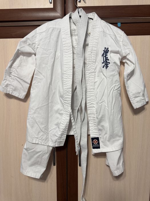Продам кимано детское 130