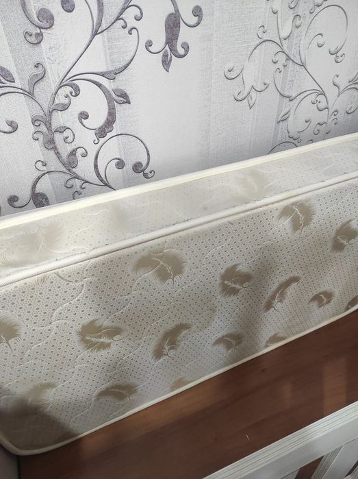 Продам манеж срочно