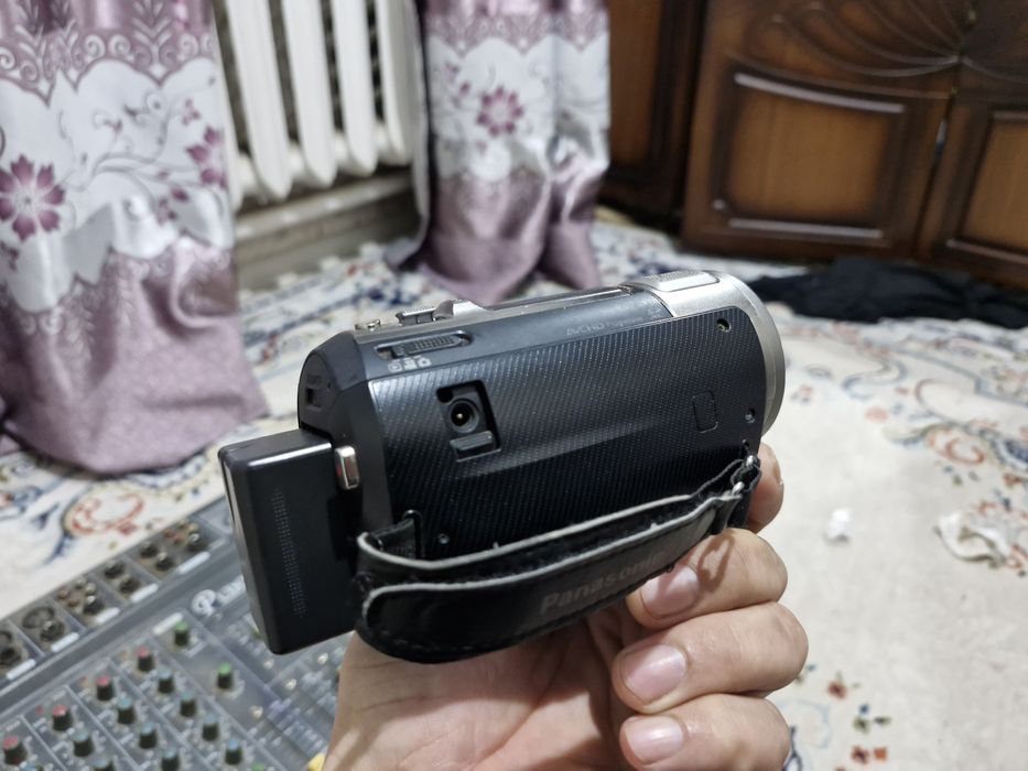 Продам Видеокамера Panasonic