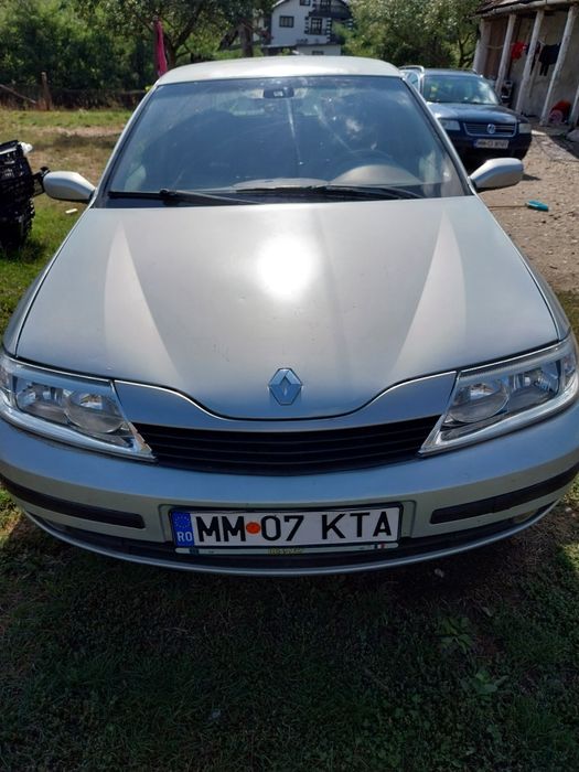 Vând sau schimb Renault laguna