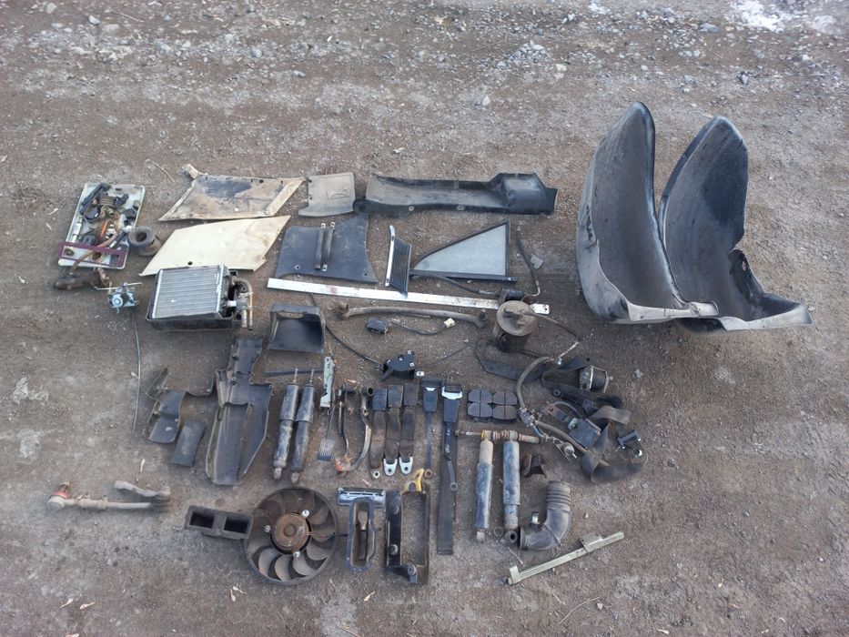 Продам запчасти на Ваз 2107