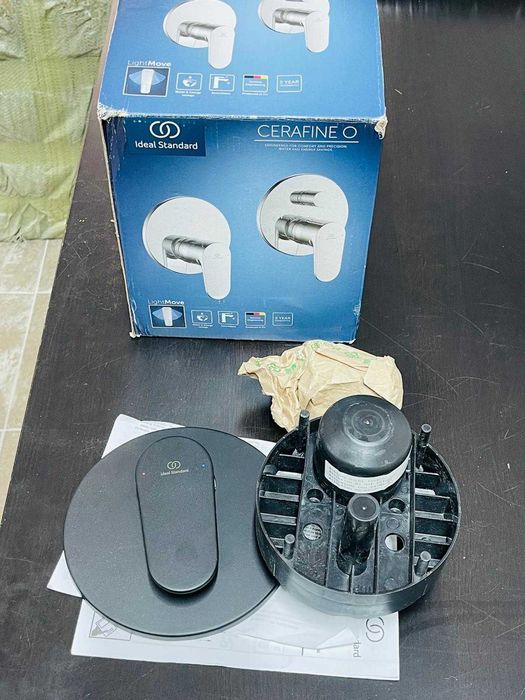 Ideal Standard - Mixer de duș ascuns Cerafine O - negru mătase