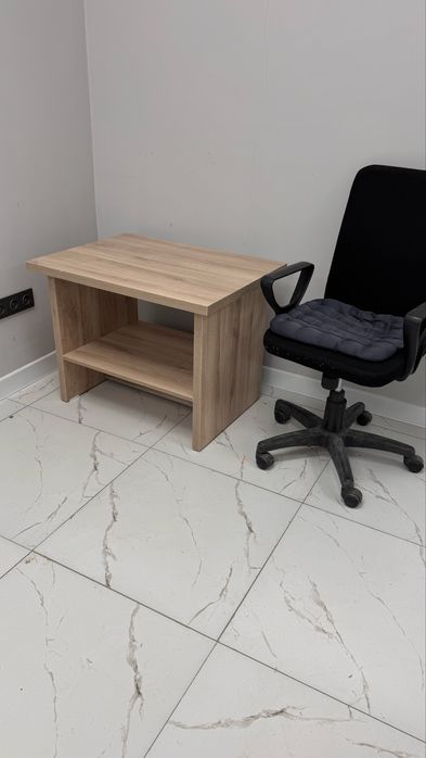 Стол и стул для руководителя