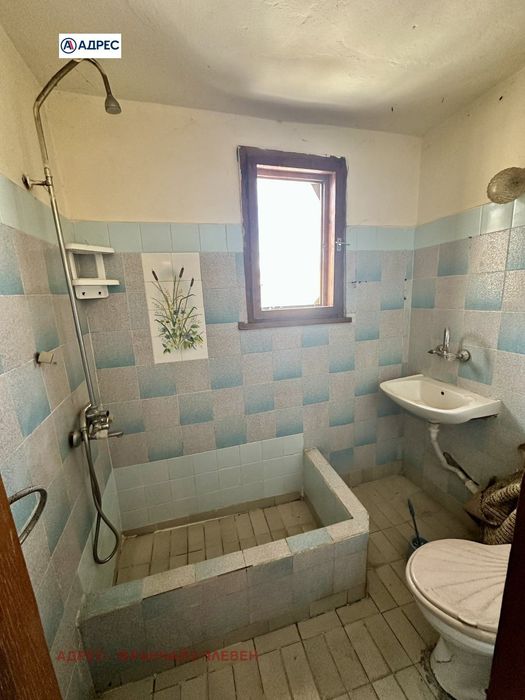 Продава се Тристаен апартамент в Троян - 103 кв.м за 743 €/кв.м - Снимка #11