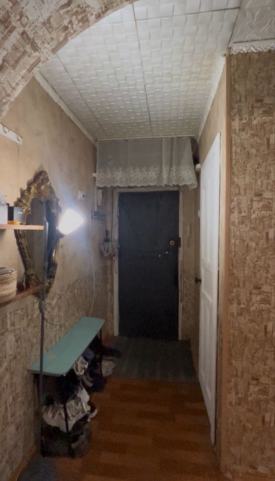 Обменяю квартиру на дом