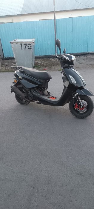 Продам скутер срочно