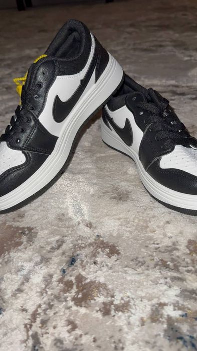 Yengi krasofka nike