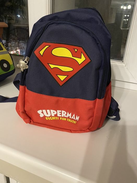 Продается рюкзак для мальчиков