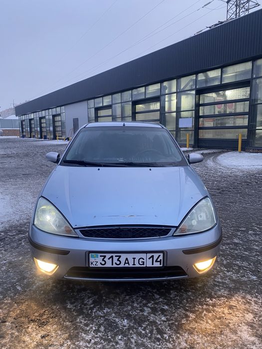 Форд фокус 2003год