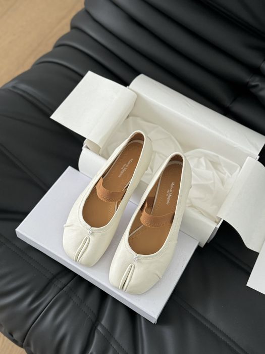 Balerini Maison Margiela alb, tip Premium