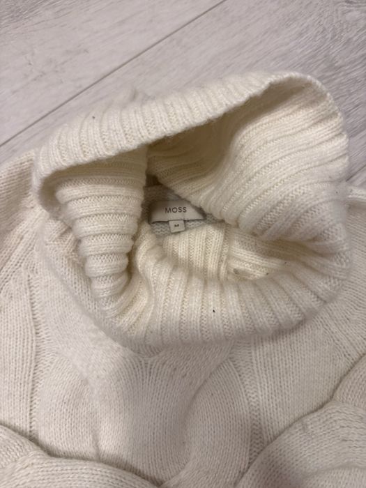Пуловер шит Turtleneck MOSS
