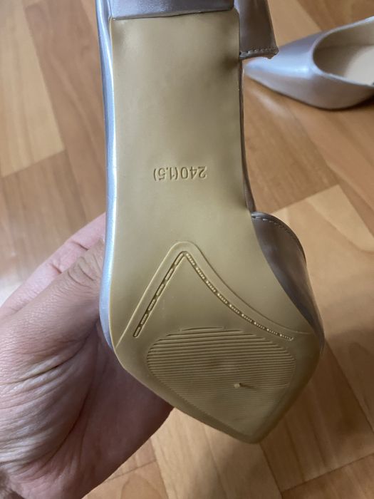 Новые Женские Туфли