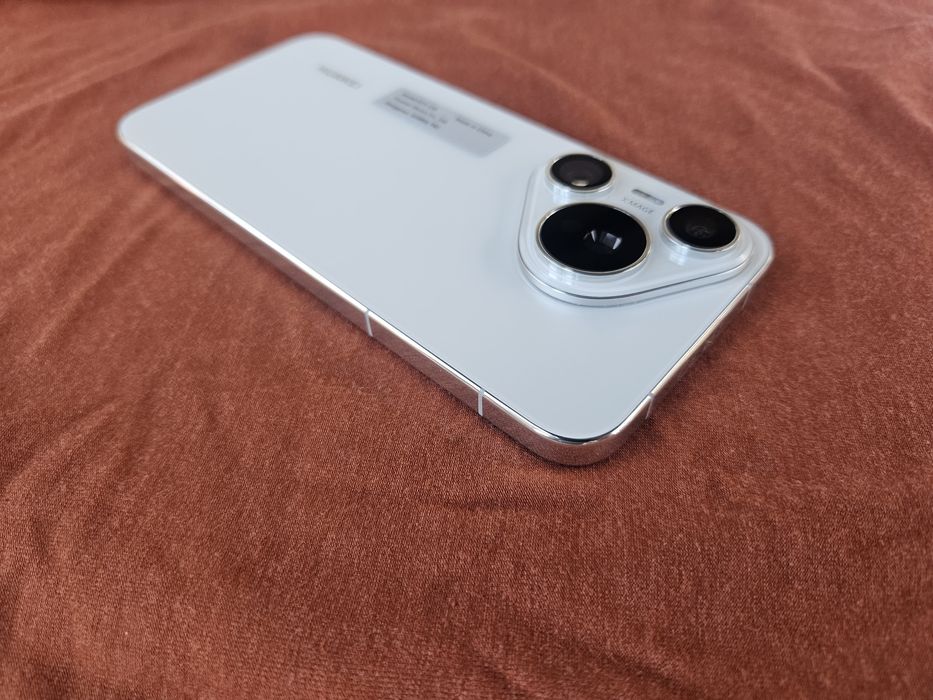 Huawei Pura 70 12GB RAM