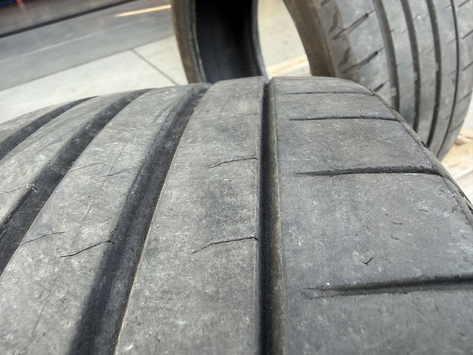 2бр. Летни Гуми С Борд 205/45R/17 -BRIDGESTONE- DOT:0422- 4.5мм. * 40€ за 2бр. *