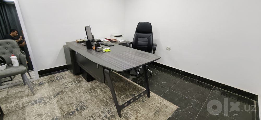 Mebel ofis uchun