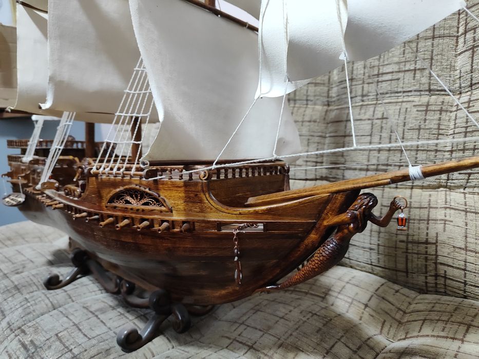 Продается корабль ручная работа