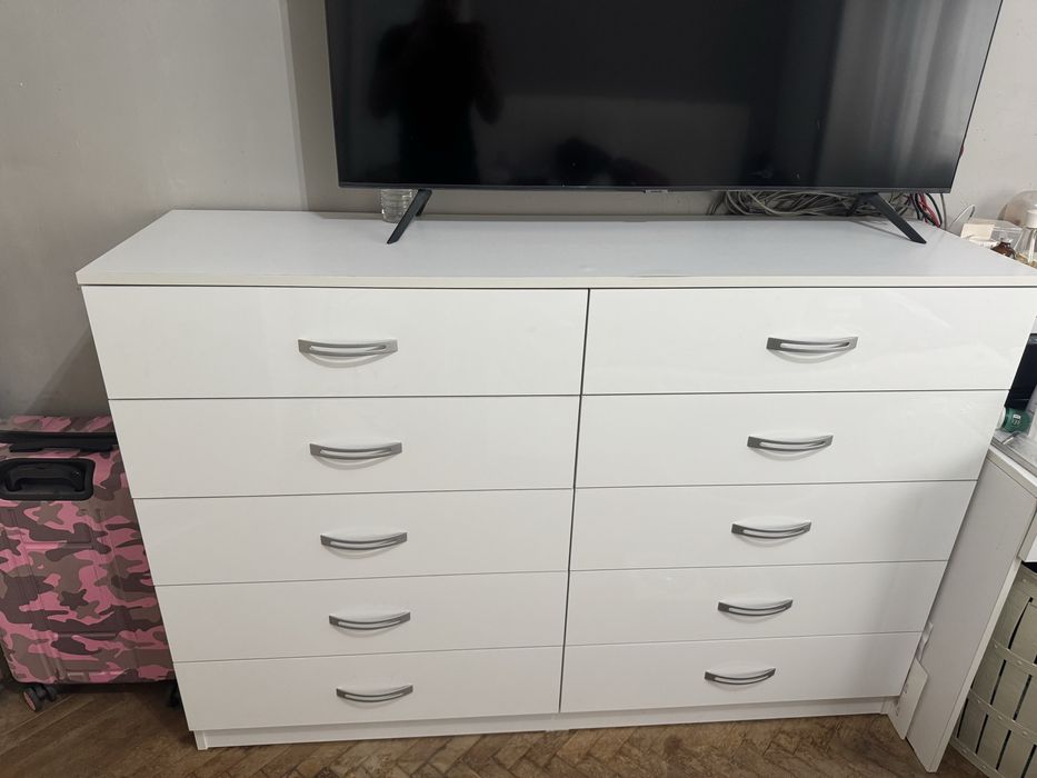 Мебели за спалня бял гланц