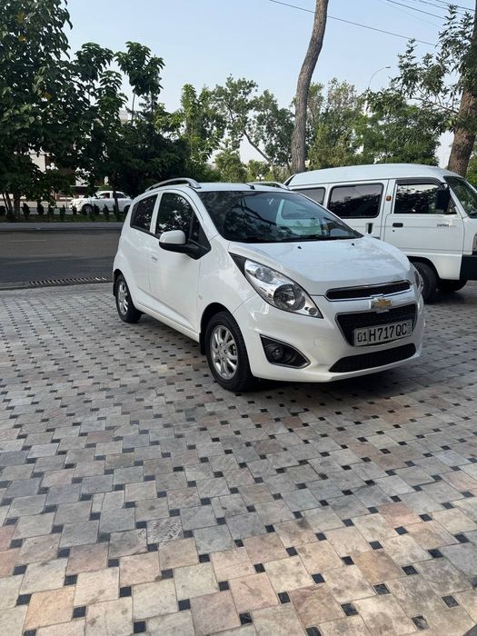 Yili 2019 gazi bor oq rang
Kraska toza kalinkada bor
Prabek 225.000
Pu