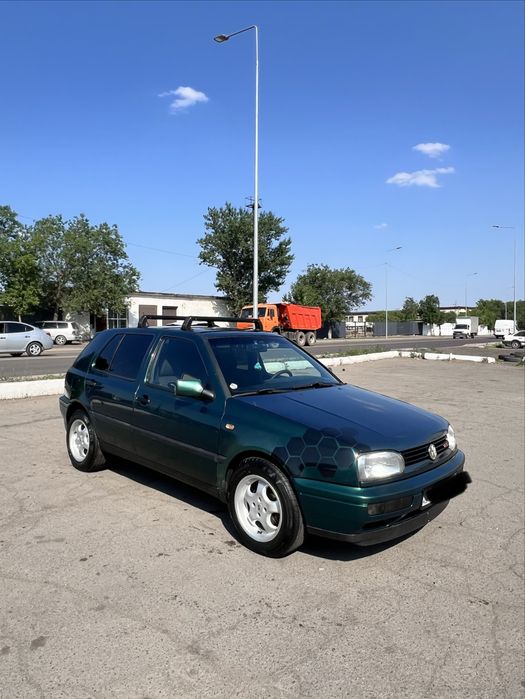 Продам Golf 3 1.8