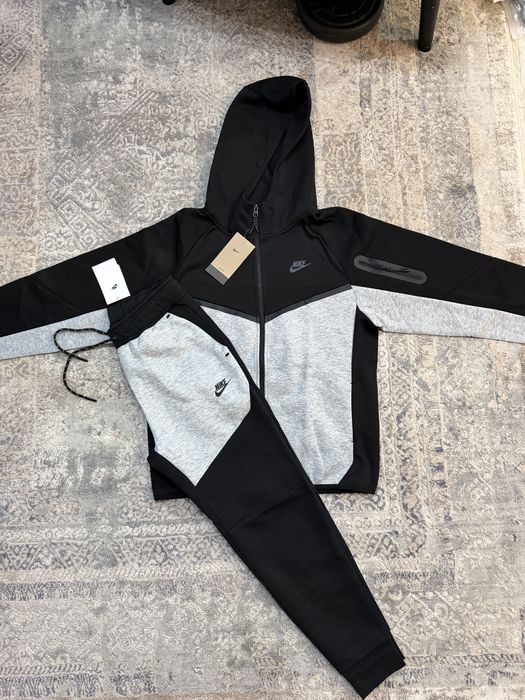 Trening Nike Tech Fleece / Premium