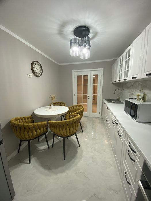 Apartament 2 camere etaj 2/3 ultracentral