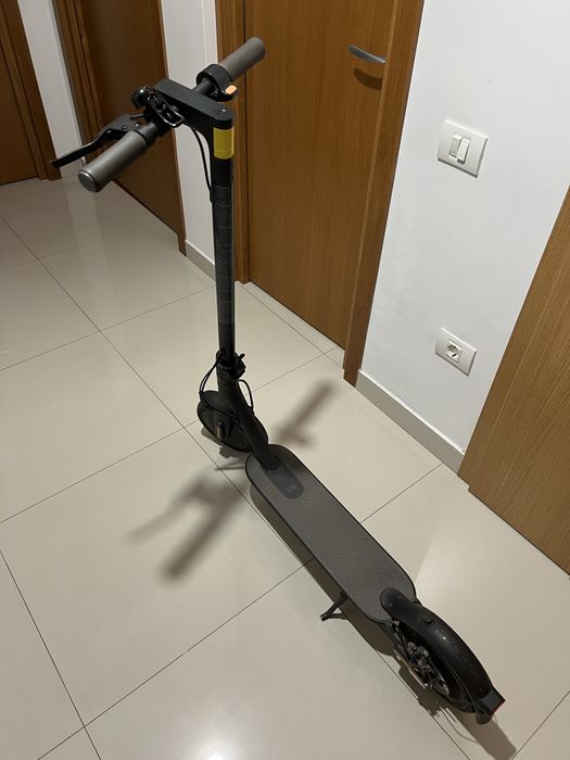 Vand Trotineta Xiaomi Mi electric Scooter Essential