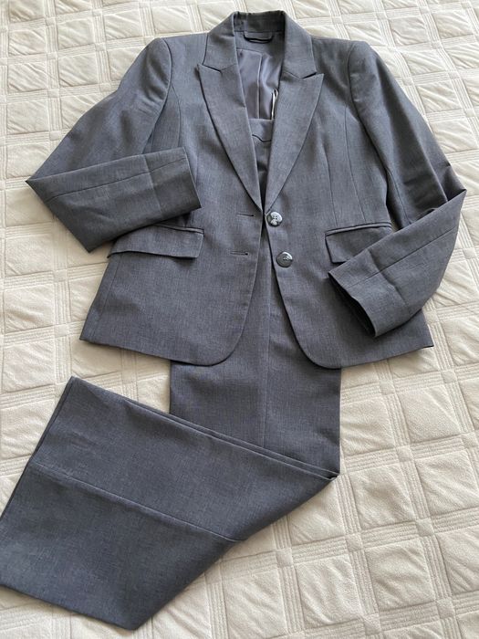 Классические костюмы