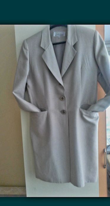 Бежаво БГ манто с подплата