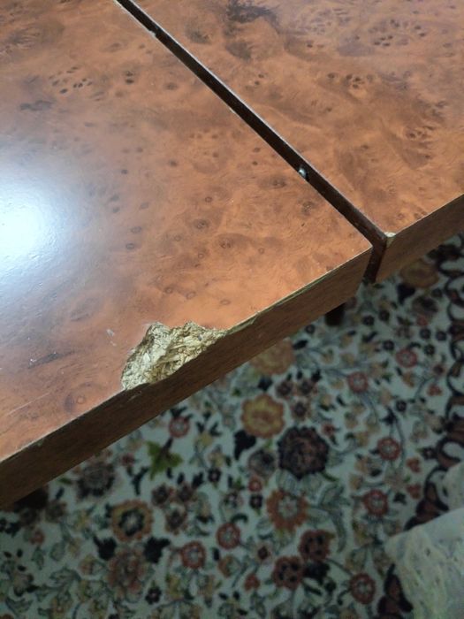 Стол в гостиную раздвижной