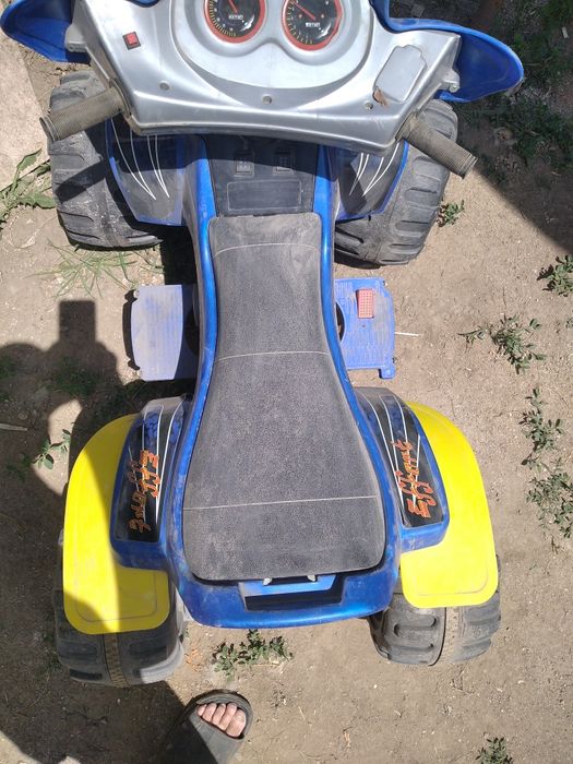 Продам детский квадроцикл.